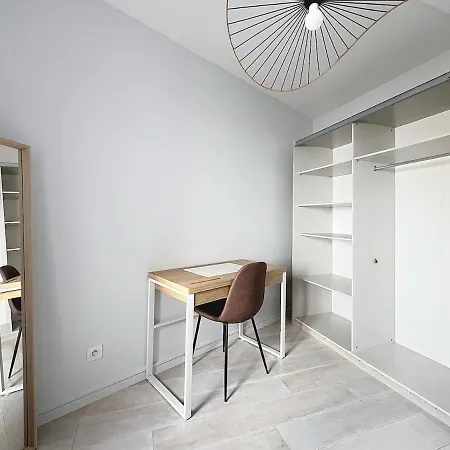 Confortable Centre דירה